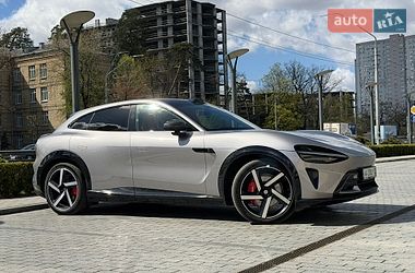 Внедорожник / Кроссовер Xiaomi YU7 2025 в Киеве