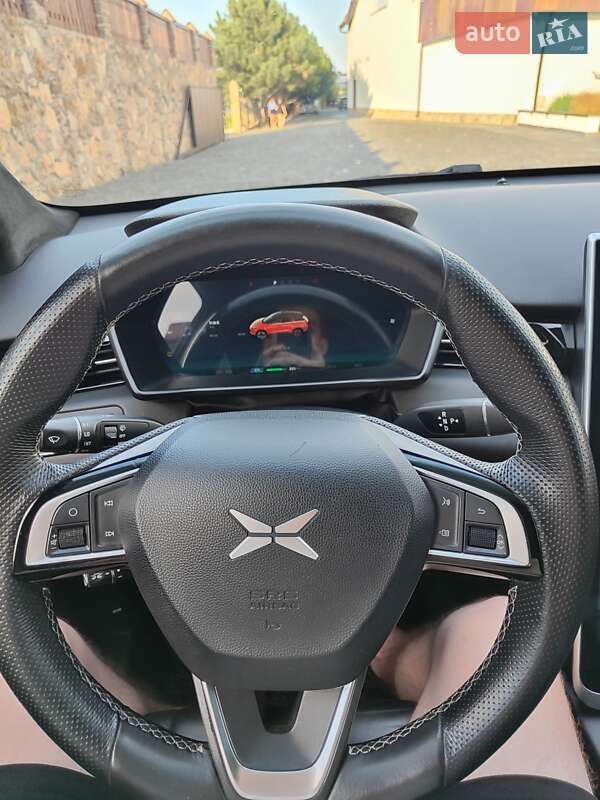 Внедорожник / Кроссовер Xpeng G3 2018 в Ровно