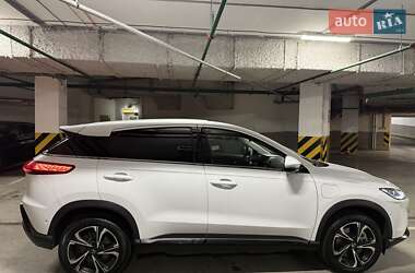 Внедорожник / Кроссовер Xpeng G3 2019 в 