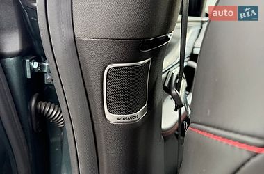 Седан Xpeng P7 2023 в Ужгороді