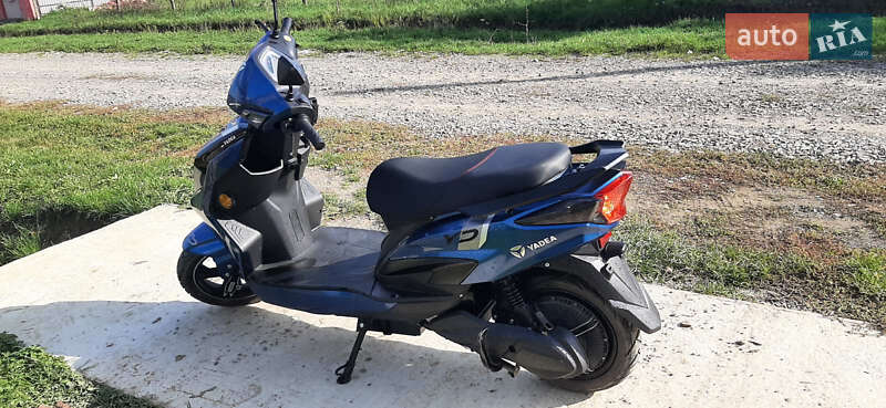 Скутер Yadea Leiman 2022 в Ужгороде