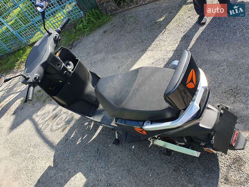 Скутер Yadea T5 2022 в Білій Церкві