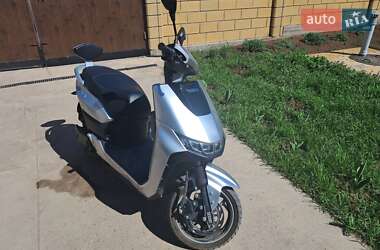Скутер Yadea T9 2021 в Одесі