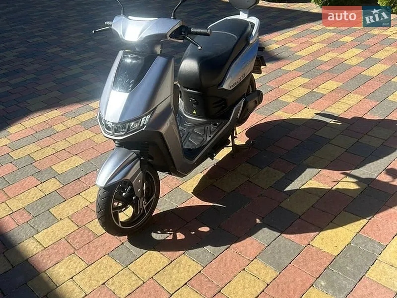 Yadea T9 2023
