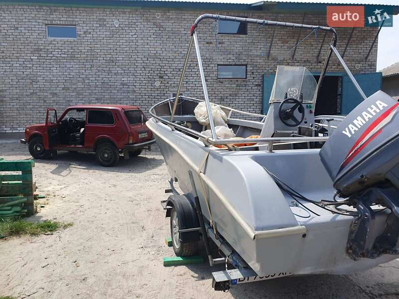 Другой водный транспорт ЯЛ 10 2012 в Кременчуге