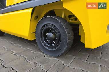 Вилочный погрузчик Yale GLP 16VX 2005 в 