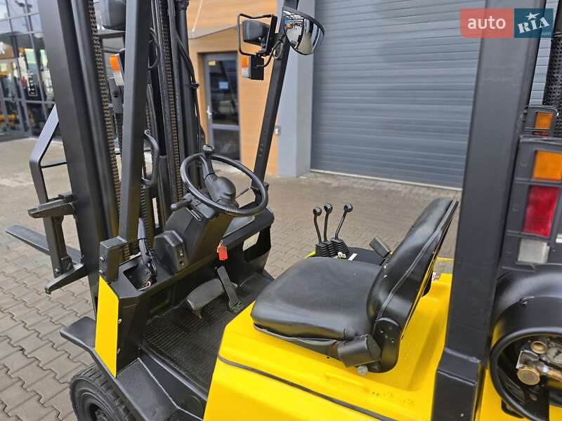 Вилочний навантажувач Yale GLP 16VX 2005 в Рівному