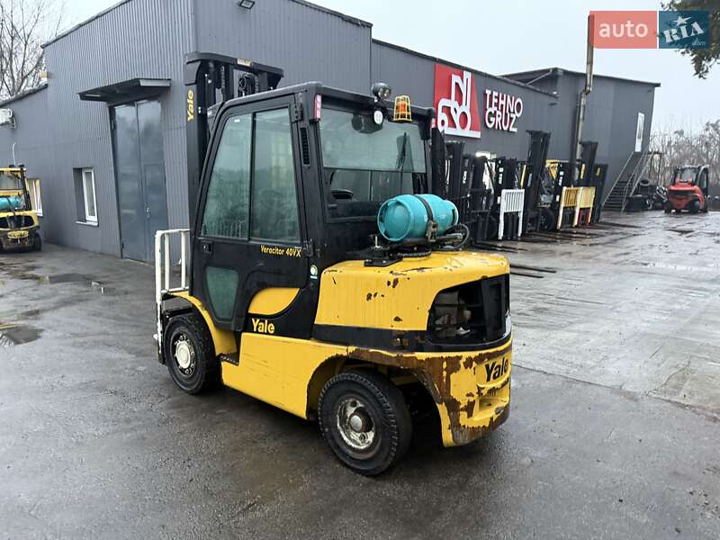 Вилочный погрузчик Yale GLP/GDP 2017 в Киеве
