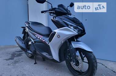Максі-скутер Yamaha Aerox 2023 в Львові
