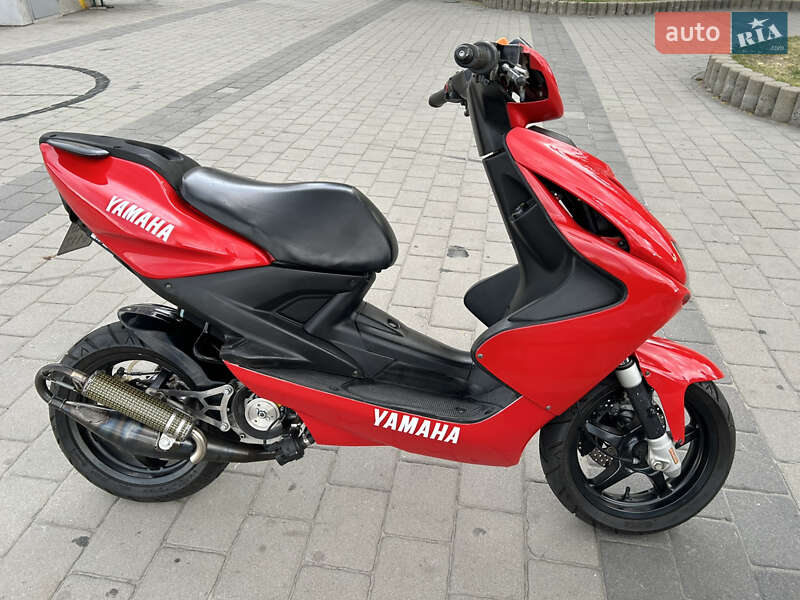 Скутер Yamaha Aerox 2001 в Дніпрі