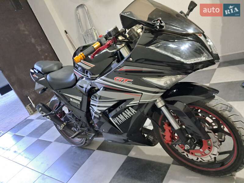 Мопеди Yamaha AT 2022 в Івано-Франківську