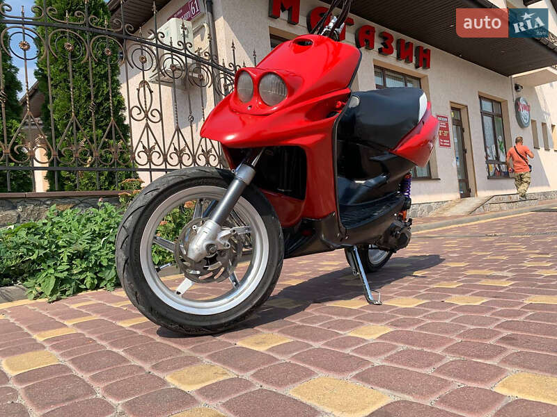 Мопеды Yamaha BWS 2004 в Виннице фото Мопеды Yamaha BWS 2004 в Виннице