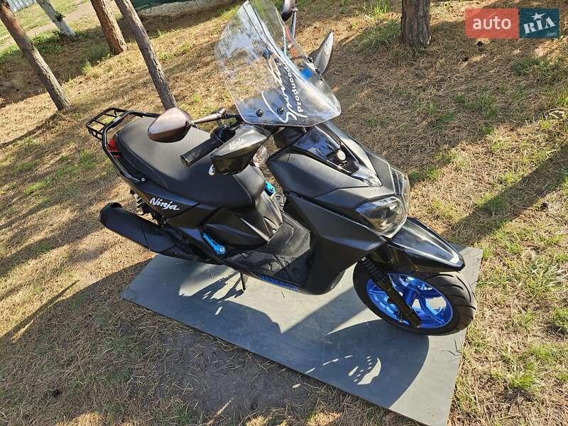 Максі-скутер Yamaha BWS 2016 в Миколаєві