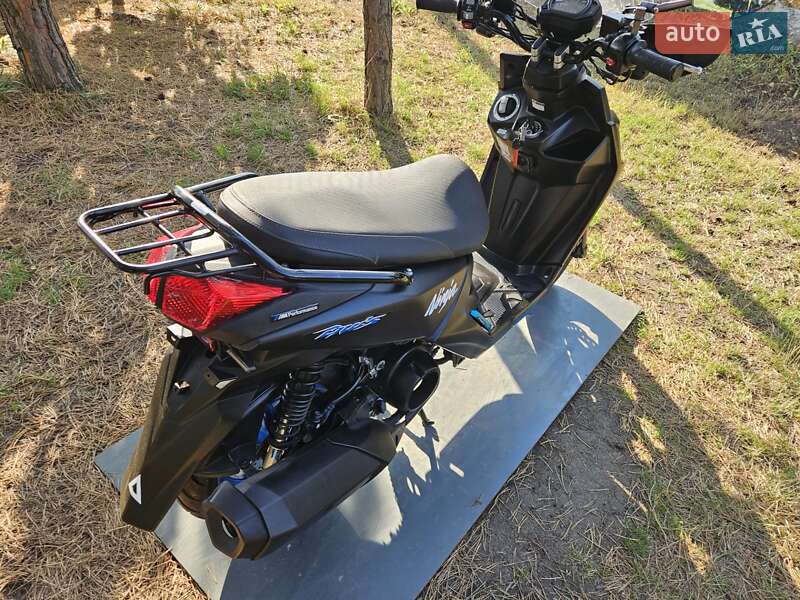 Максі-скутер Yamaha BWS 2016 в Миколаєві