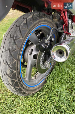 Мотоцикл Спорт-туризм Yamaha Diversion 2001 в 