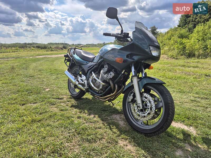 Спортбайк Yamaha Diversion 2000 в Луцьку