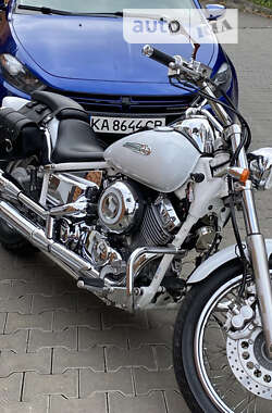 Мотоцикл Кастом Yamaha Drag Star 400 1999 в Чернівцях