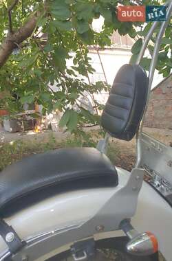 Мотоцикл Чоппер Yamaha Drag Star 400 2003 в 