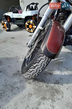 Мотоцикл Классік Yamaha Drag Star 400 2000 в 