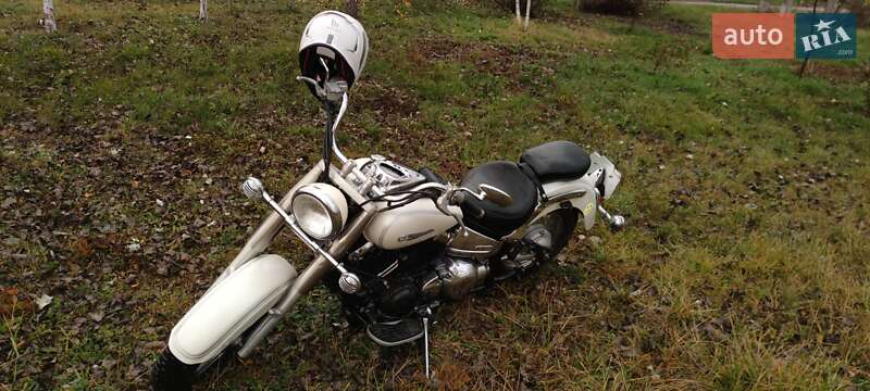 Мотоцикл Классік Yamaha Drag Star 400 2004 в Кременчуці фото 11 Мотоцикл Классік Yamaha Drag Star 400 2004 в Кременчуці