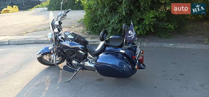 Мотоцикл Чоппер Yamaha Drag Star 650 2001 в 