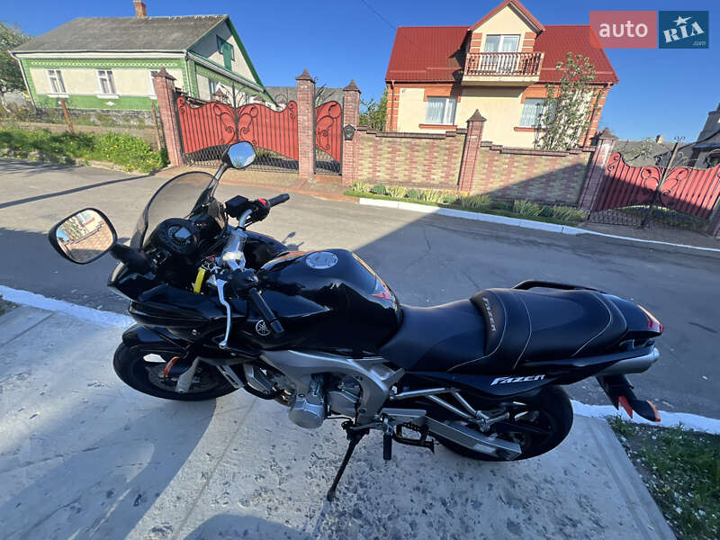 Мотоцикл Спорт-туризм Yamaha Fazer 2006 в Рівному