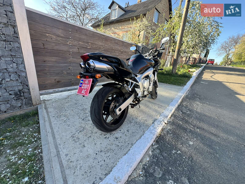 Мотоцикл Спорт-туризм Yamaha Fazer 2006 в Рівному