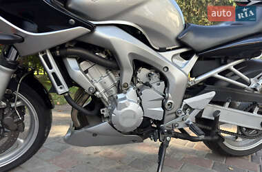 Мотоцикл Спорт-туризм Yamaha Fazer 2004 в 