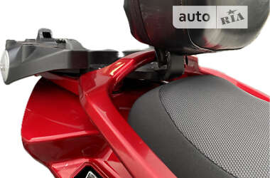 Мотоцикл Спорт-туризм Yamaha FJR 1300 2014 в 