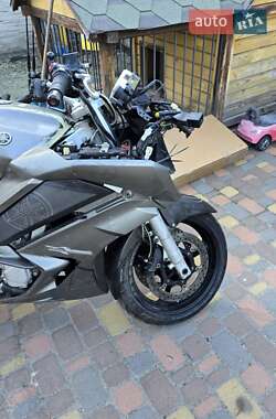 Мотоцикл Спорт-туризм Yamaha FJR 1300 2013 в 