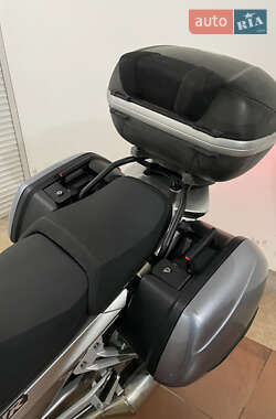 Мотоцикл Спорт-туризм Yamaha FJR 1300 2007 в 