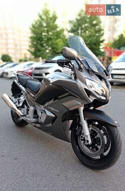 Мотоцикл Многоцелевой (All-round) Yamaha FJR 1300 2013 в  фото 2 Мотоцикл Многоцелевой (All-round) Yamaha FJR 1300 2013 в