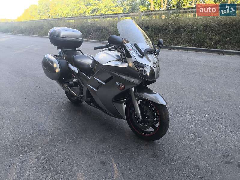 Мотоцикл Спорт-туризм Yamaha FJR 1300 2001 в Валках