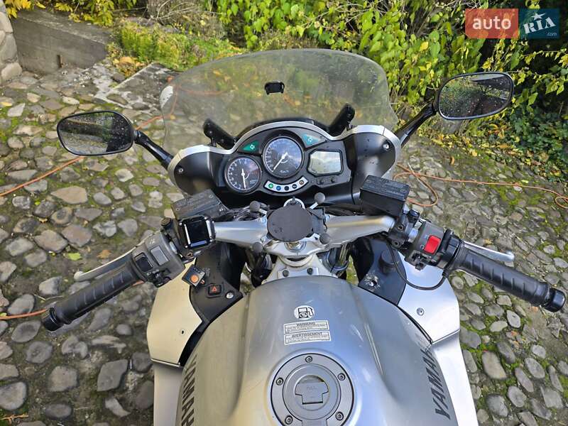 Мотоцикл Спорт-туризм Yamaha FJR 1300 2002 в Черновцах фото 7 Мотоцикл Спорт-туризм Yamaha FJR 1300 2002 в Черновцах