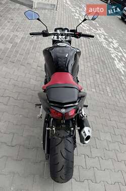 Мотоцикл Без обтекателей (Naked bike) Yamaha FZ-1 2006 в 