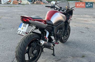 Мотоцикл Спорт-туризм Yamaha FZ-1 2011 в 