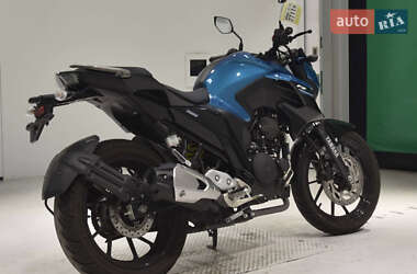 Мотоцикл Без обтекателей (Naked bike) Yamaha FZ 25 2017 в 