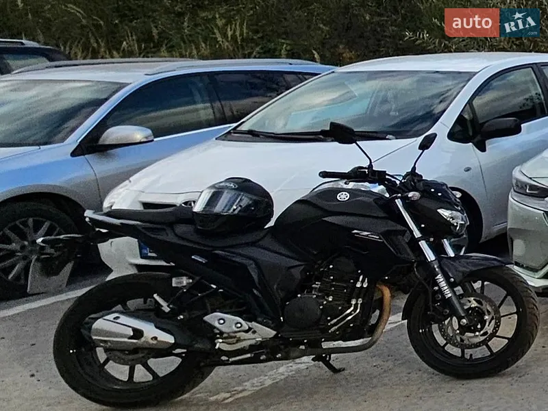 Yamaha FZ 25 2022