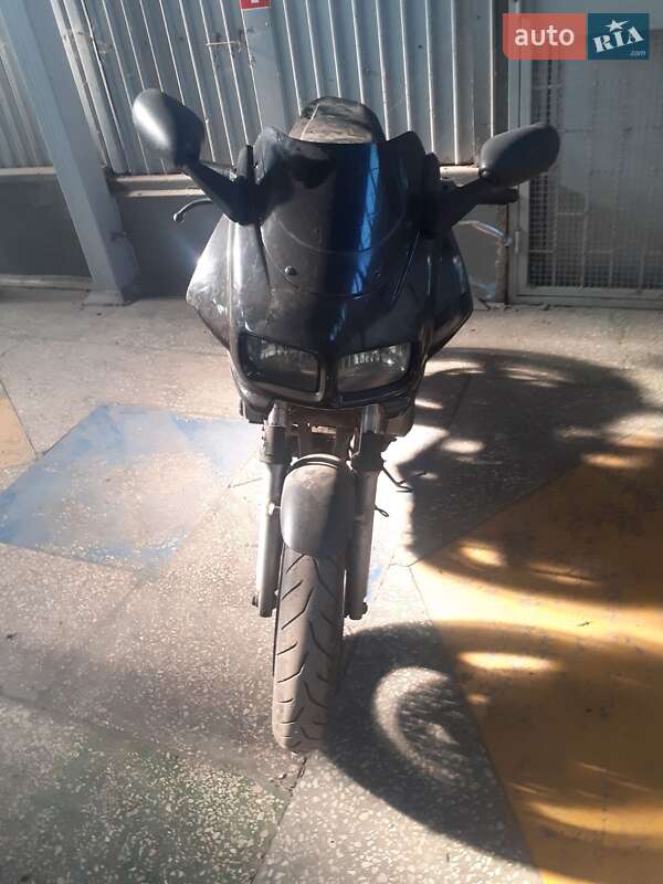 Мотоцикл Классік Yamaha FZ 400 2000 в Одесі