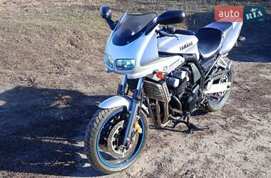 Мотоцикл Спорт-туризм Yamaha FZ 400 1998 в Лохвиці