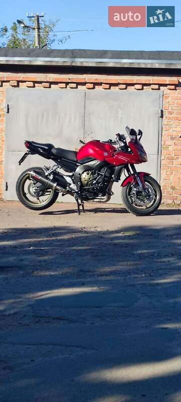 Мотоцикл Спорт-туризм Yamaha FZ1 Fazer 2011 в Прилуках