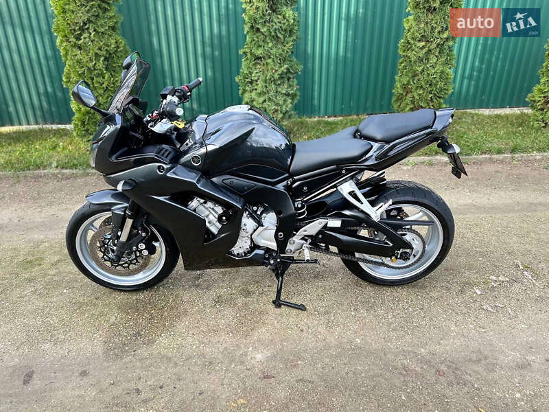 Мотоцикл Многоцелевой (All-round) Yamaha FZ1 Fazer 2008 в Радивилове