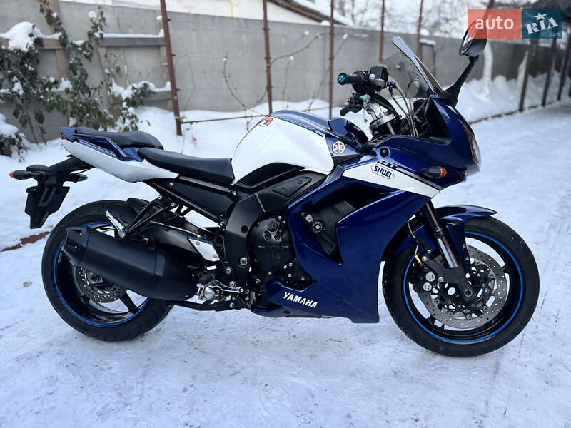 Yamaha FZ1 Fazer 2011