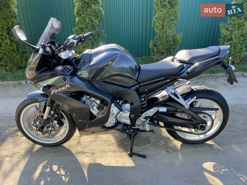 Yamaha FZ1 Fazer 2008