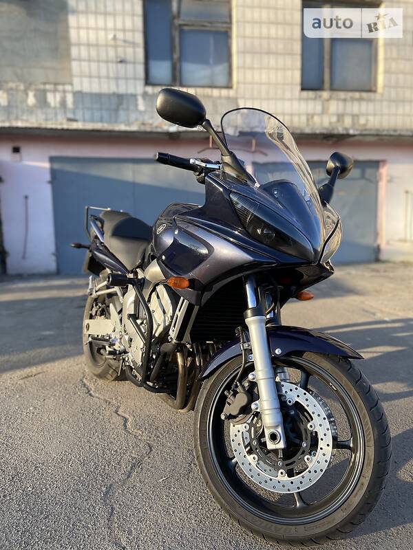 Мотоцикл Спорт-туризм Yamaha FZ6 Fazer 2004 в Києві