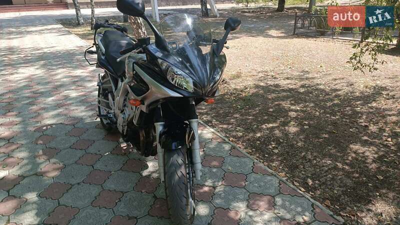 Мотоцикл Спорт-туризм Yamaha FZ6 Fazer 2004 в Ізюмі