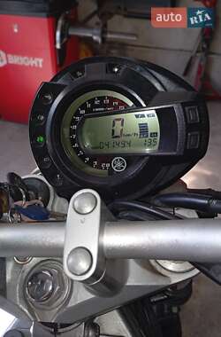 Вантажні моторолери, мотоцикли, скутери, мопеди Yamaha FZ6 Fazer 2005 в 