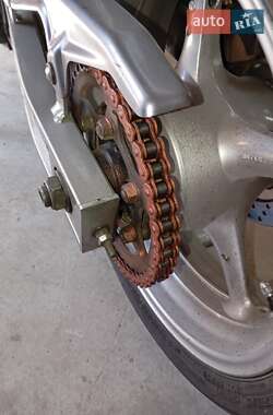 Вантажні моторолери, мотоцикли, скутери, мопеди Yamaha FZ6 Fazer 2005 в 