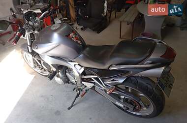Вантажні моторолери, мотоцикли, скутери, мопеди Yamaha FZ6 Fazer 2005 в 
