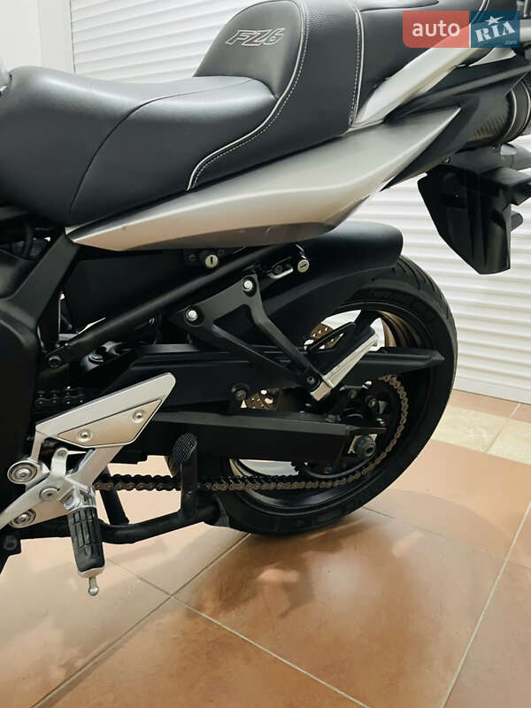 Мотоцикл Спорт-туризм Yamaha FZ6 Fazer 2009 в Киеве